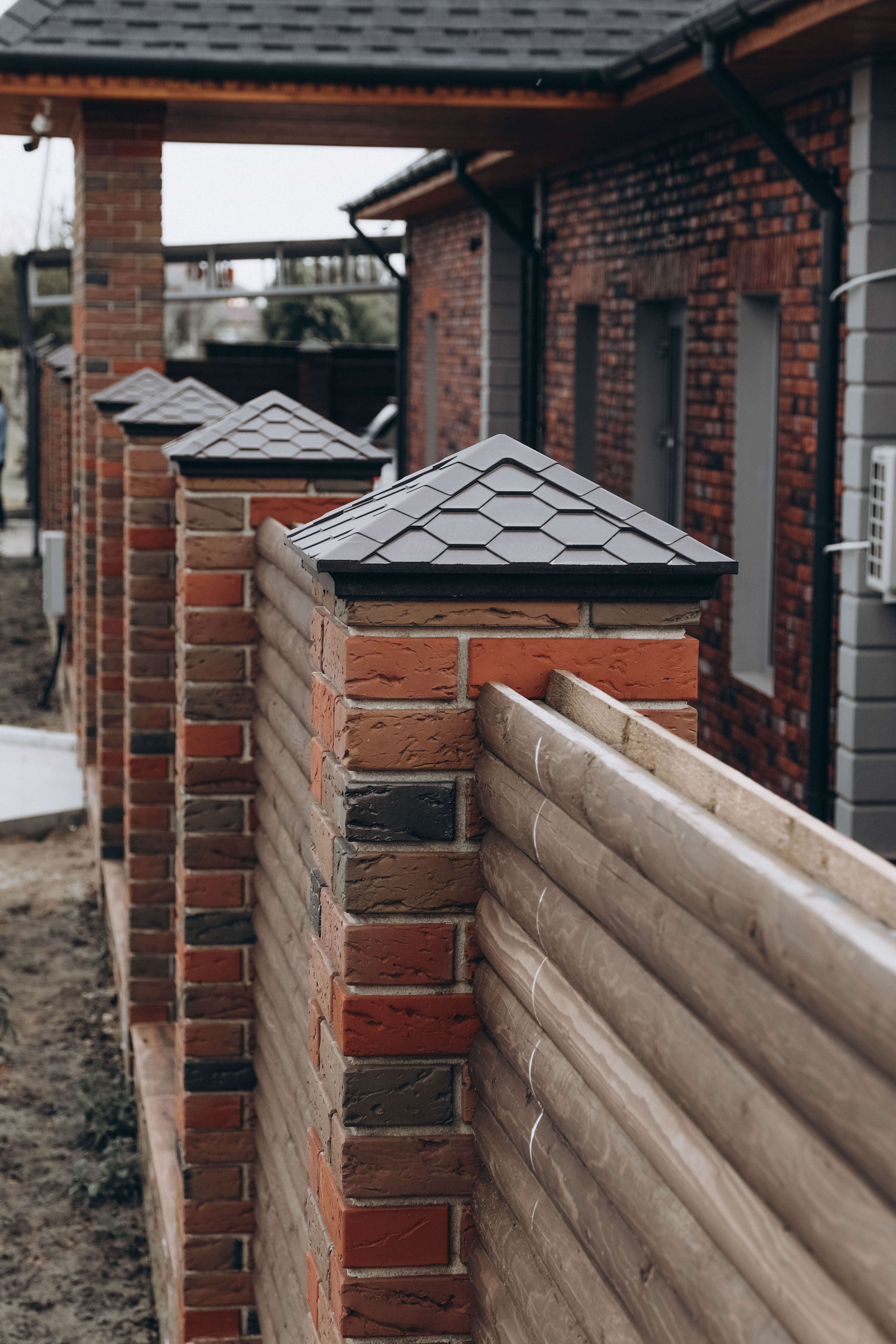 Колпак Zking Эверест Коричневый на столб 1.5х1.5 кирпича (390х390мм) в Гулькевичах фото